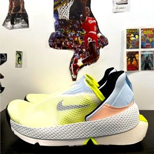 Nike Go Flyease Womens Size 8 Laceless Shoes Sneakers Multicolor DR5540-100